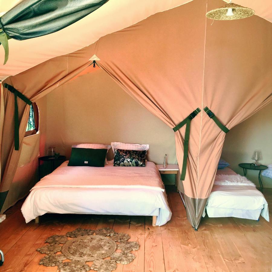 Saint Paul Le Marseillais Tentes Equippees Hebergements Insolites Luxury tent Meze